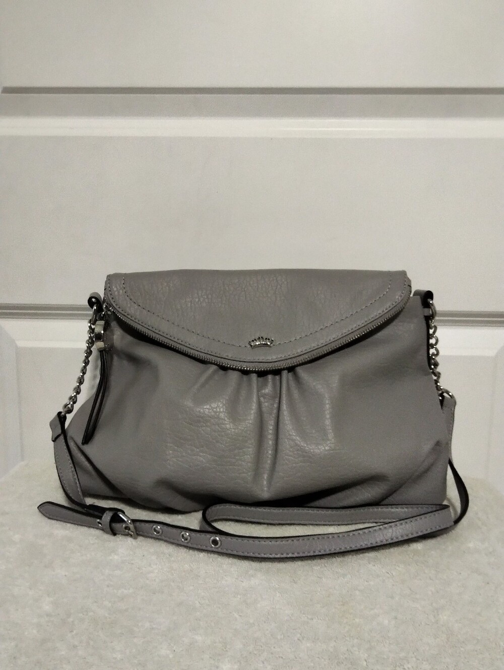 Juicy Couture Gray Leather Crossbody Bag